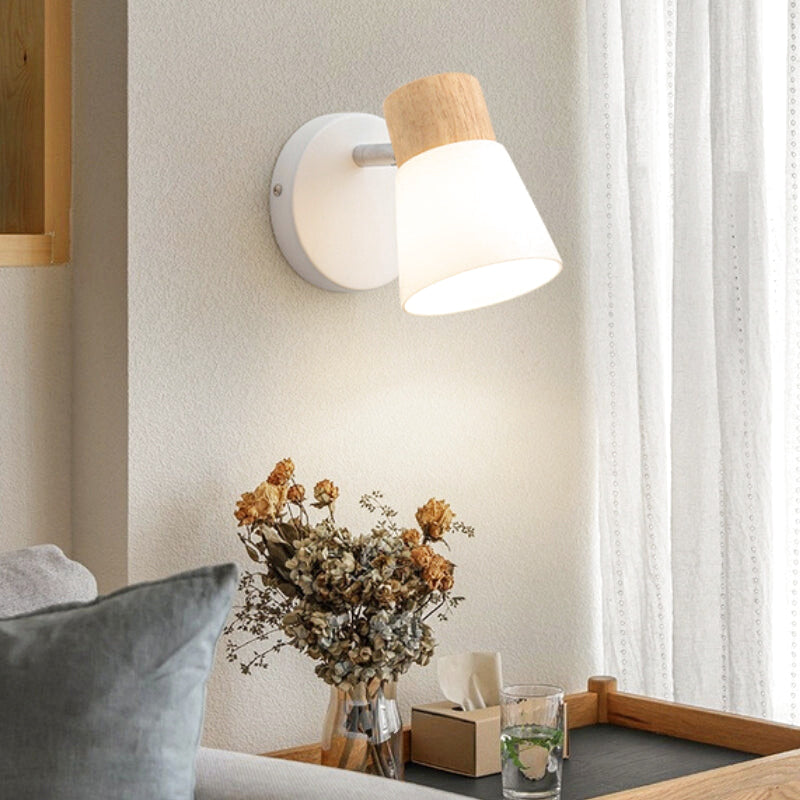 Applique Murale Bois Blanc Abat-jour Orientable | Blanely | DécoMurale Image