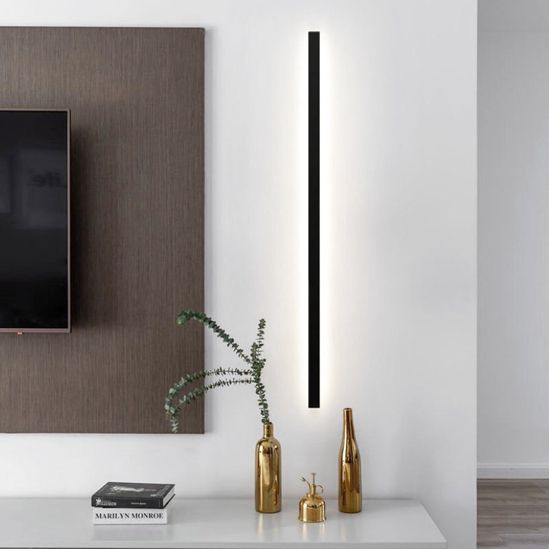 Applique Murale Barre LED Verticale Noire Design | Nera | Univers Mural